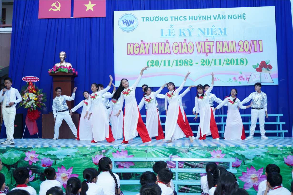 TAI07366 copy.jpg